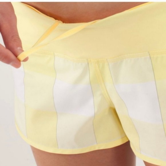 Lululemon women run shorts yellow gingham size 10 - Picture 3 of 9